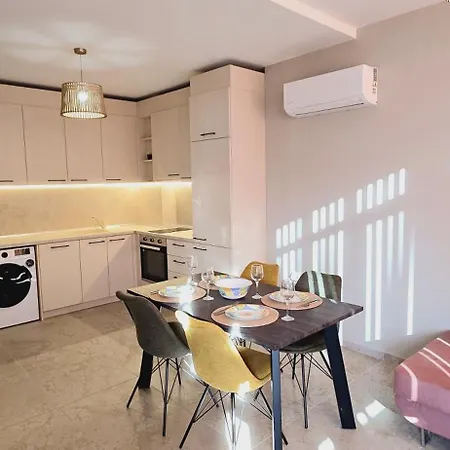 Apartment сатурн *