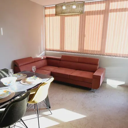 сатурн Apartment